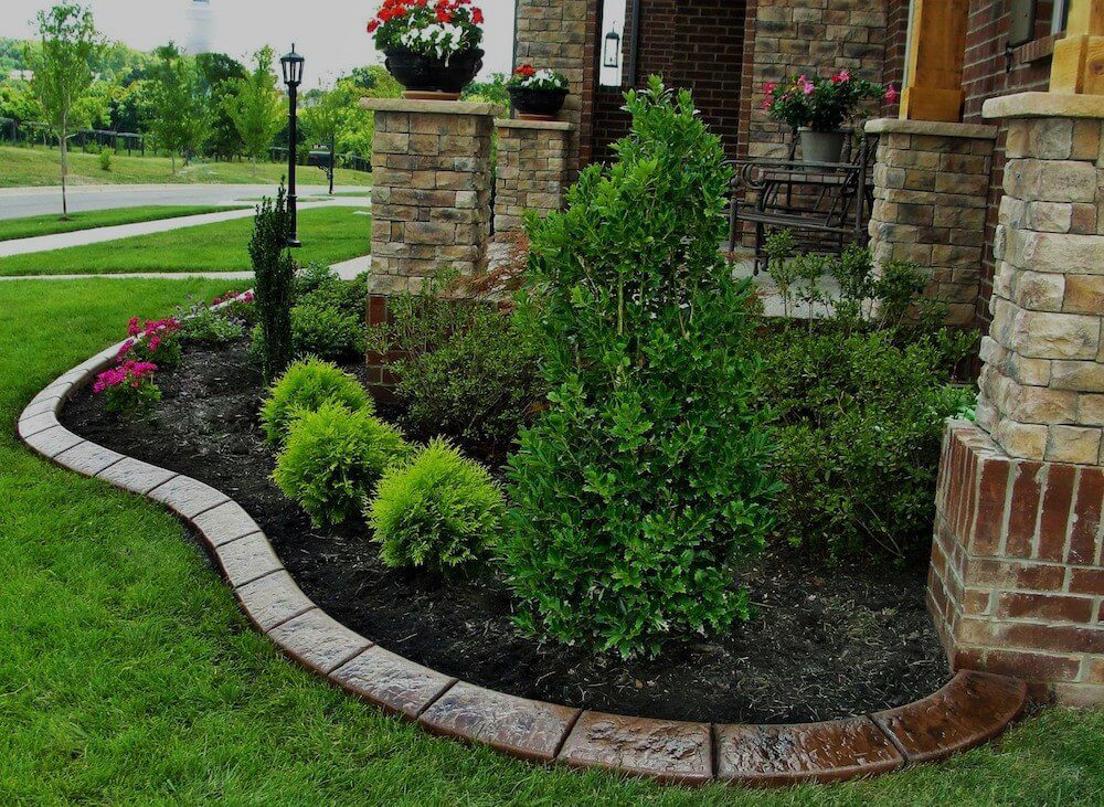 These 3 Benefits Of Concrete Landscape Edging Make It A Worthy ...